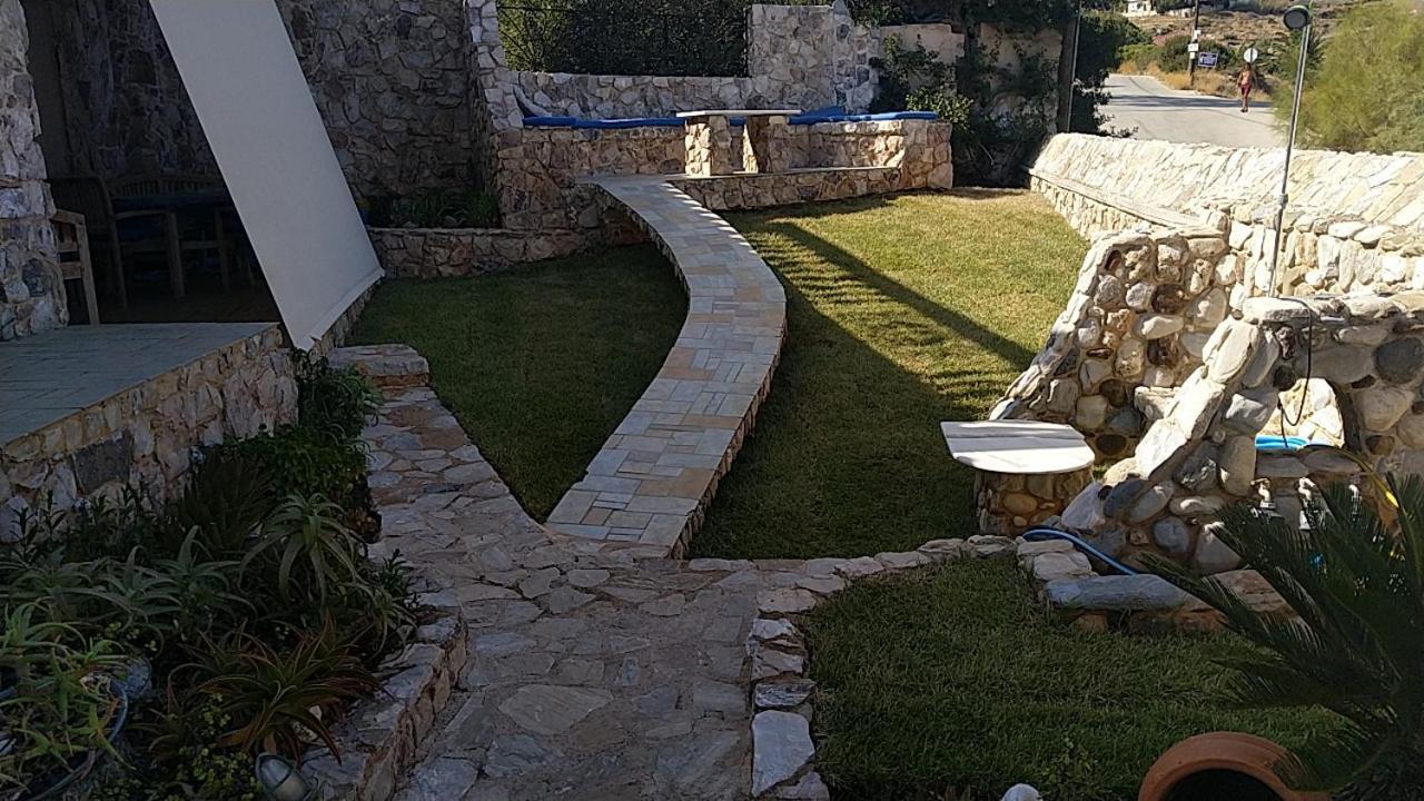 Villa Το Πετρινο à Agia Marina Mikrolimanou Extérieur photo