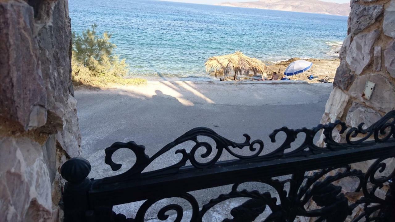 Villa Το Πετρινο à Agia Marina Mikrolimanou Extérieur photo